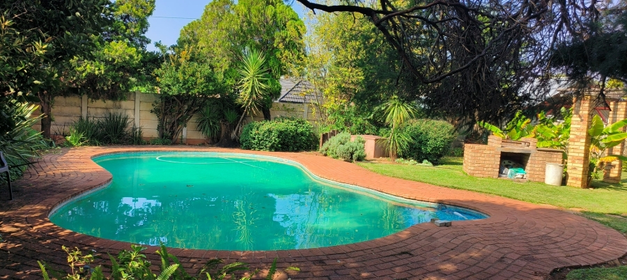 3 Bedroom Property for Sale in Stilfontein North West